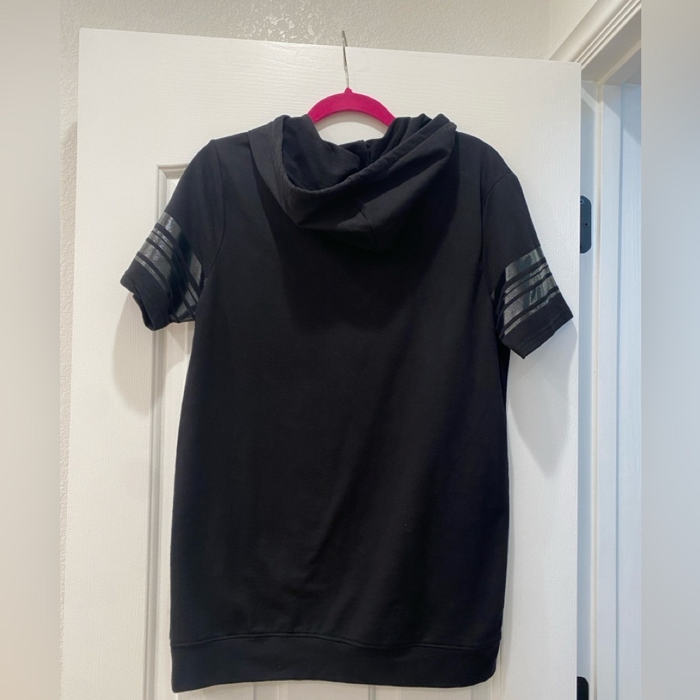 Disney Mickey Mouse shirt black size S - Picture 2 of 3